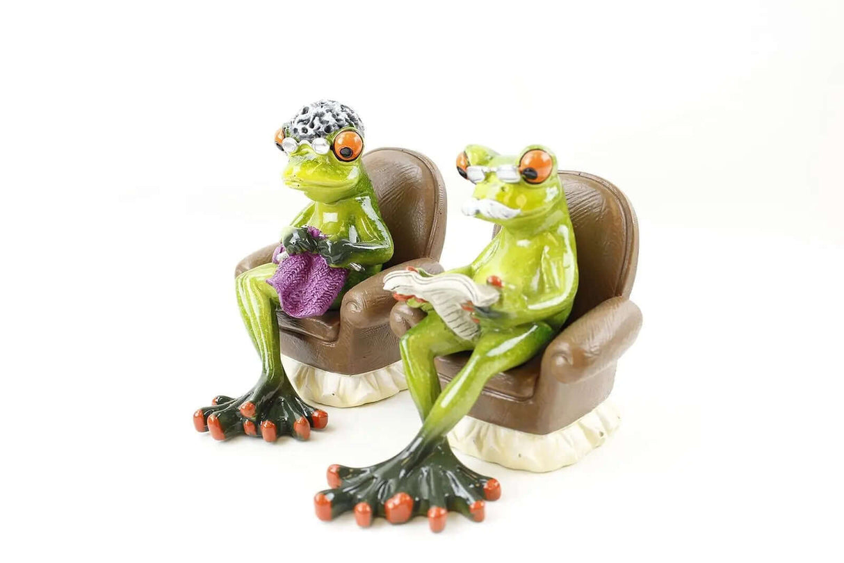 Charming Frog Figurine Featuring Grandma Knitting and Grandpa Reading on a Sofa-Allen Cozy Haven Store