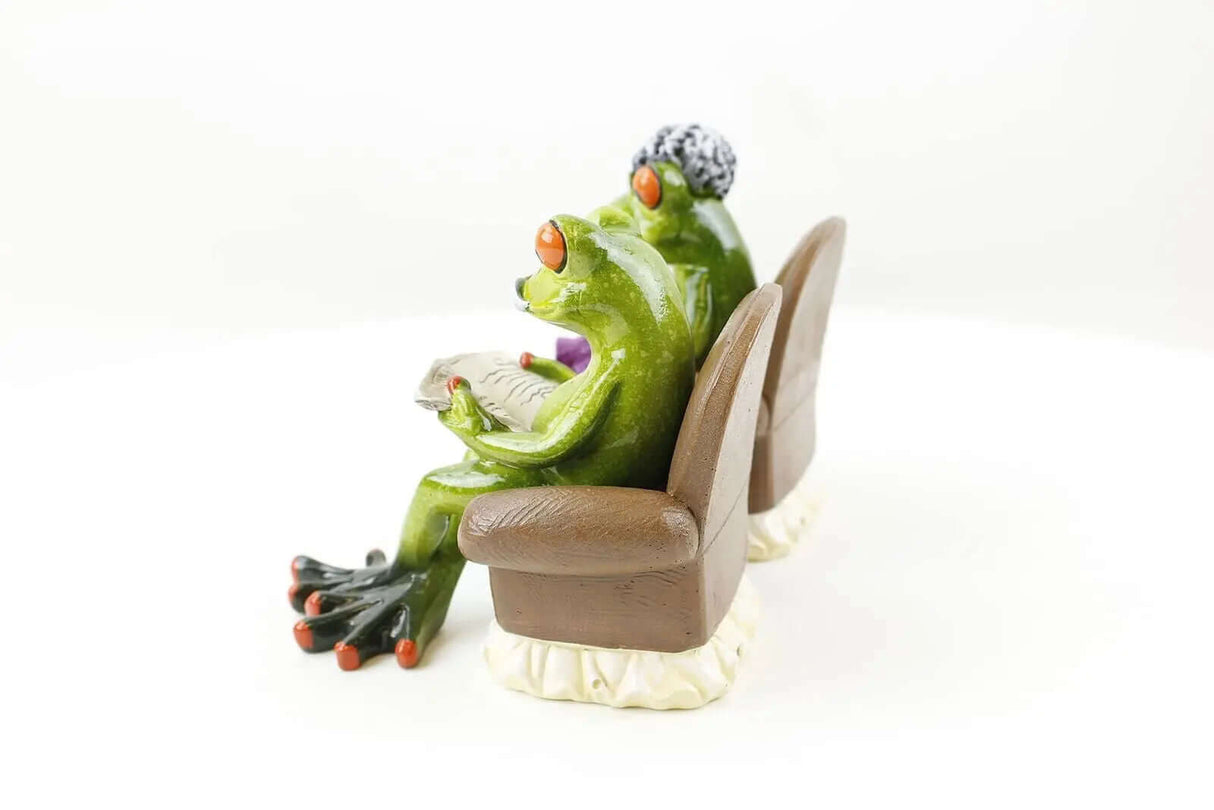 Charming Frog Figurine Featuring Grandma Knitting and Grandpa Reading on a Sofa-Allen Cozy Haven Store