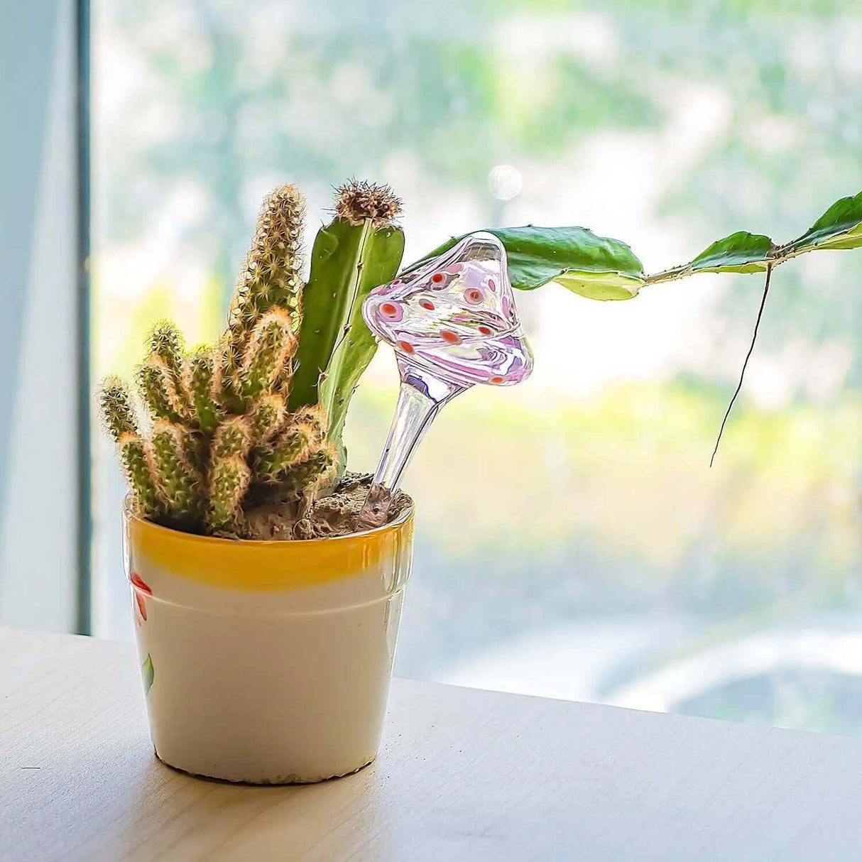 Deluxe Set of 4 Decorative Mushroom-Shaped Glass Self-Watering Spikes for Indoor and Outdoor Plants-Allen Cozy Haven Store