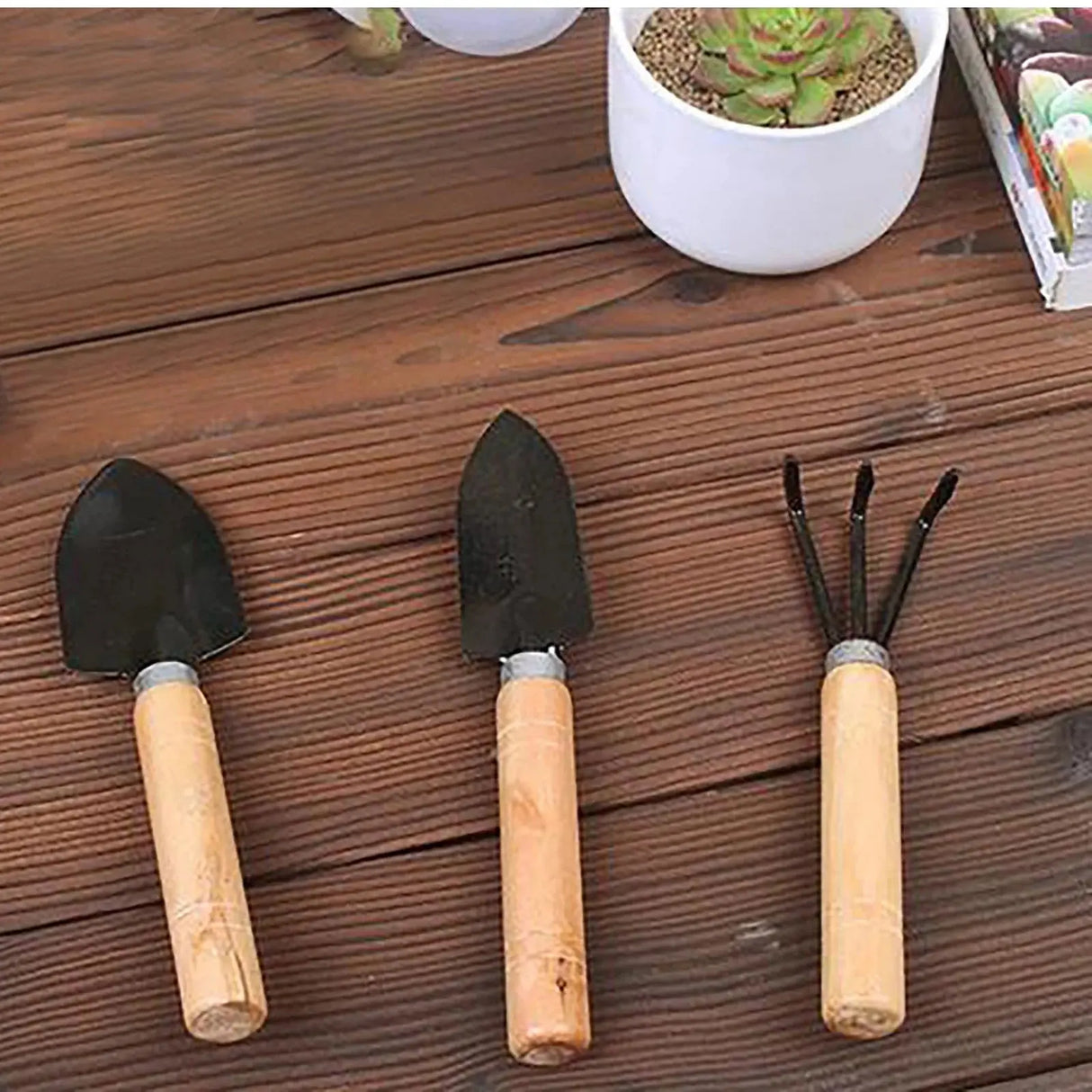 Professional 3-Piece Gardening Tools Set with Non-Slip Wooden Grip - Includes Transplant Trowel, Cultivator, and Hand Rake for Outdoor Gardening-Allen Cozy Haven Store