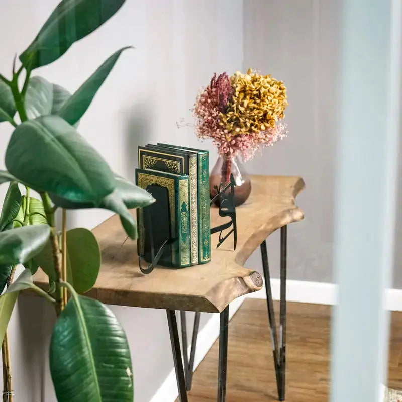 Ikra Arabic Calligraphy Bookend - Elegant Islamic Home Decor-Allen Cozy Haven Store